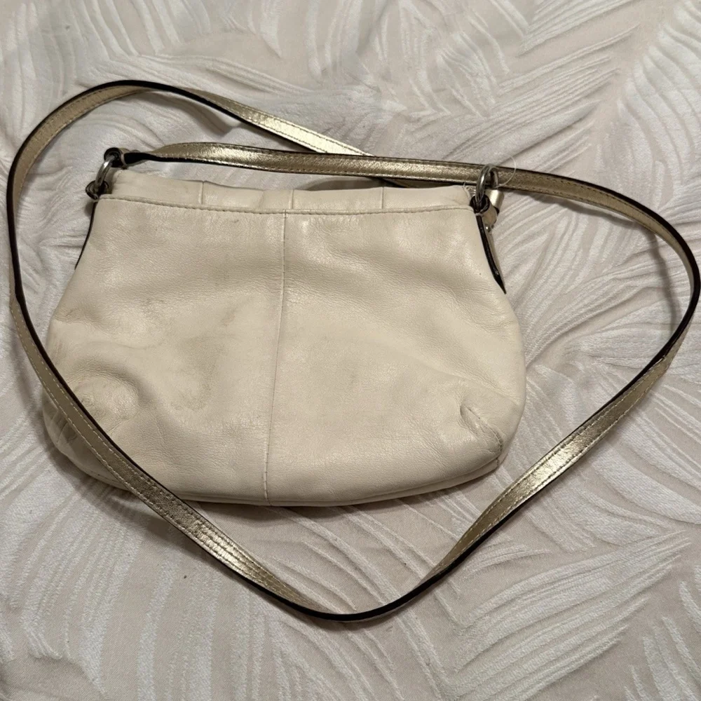 Vintage Coach bag leather 90s Ivory Crossbody